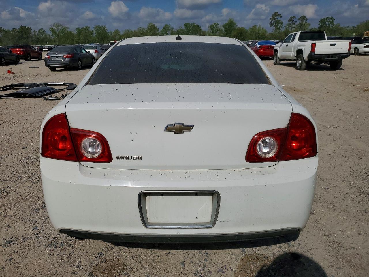 2010 Chevrolet Malibu Ls - Image 6