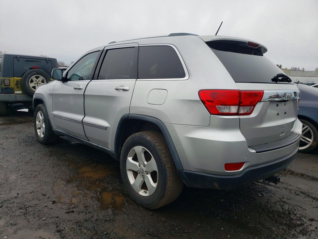 2012 Jeep Grand Cherokee Laredo - Image 2