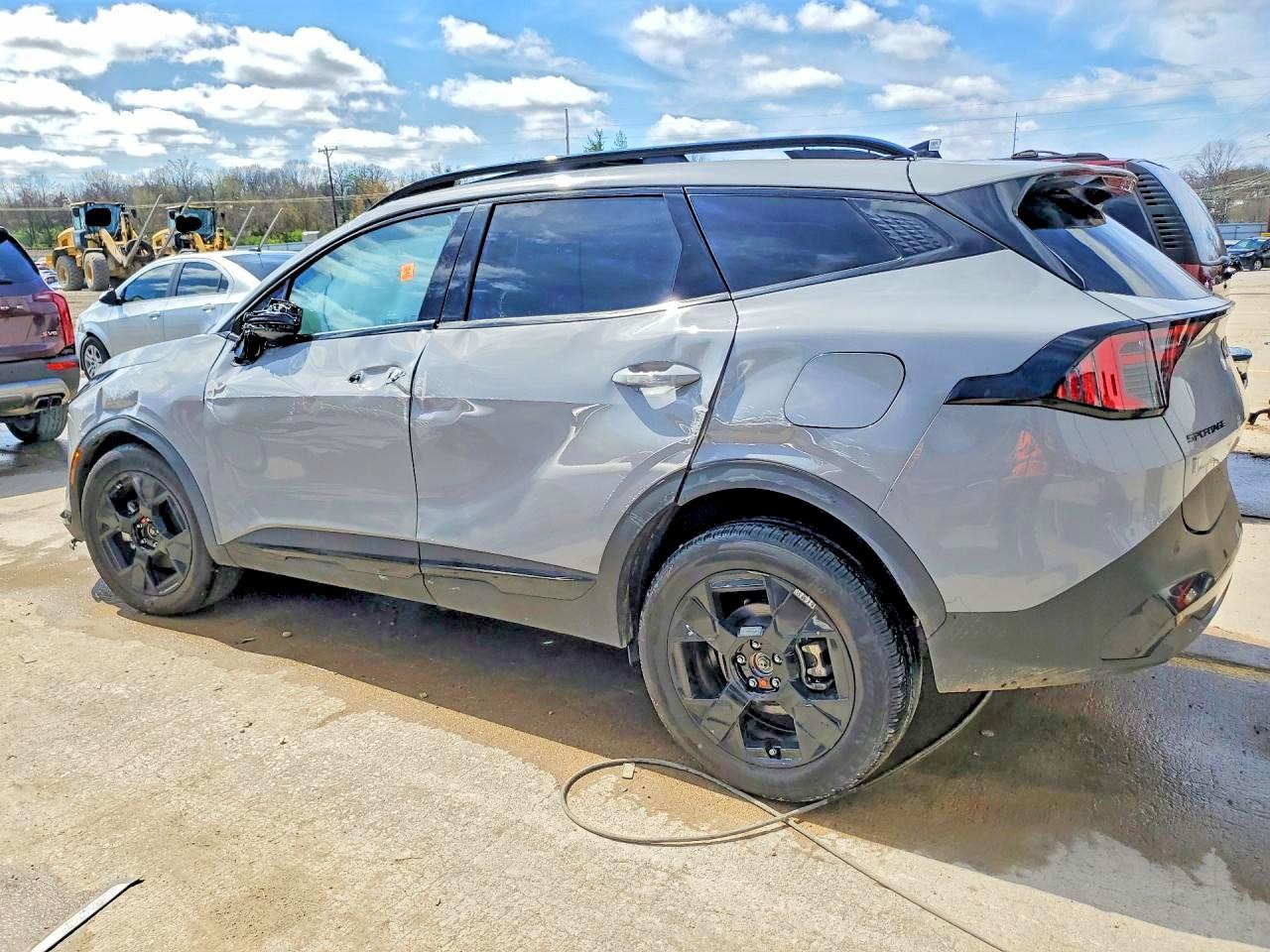 2026 Kia Sportage Hybrid X-Line - Фото 2