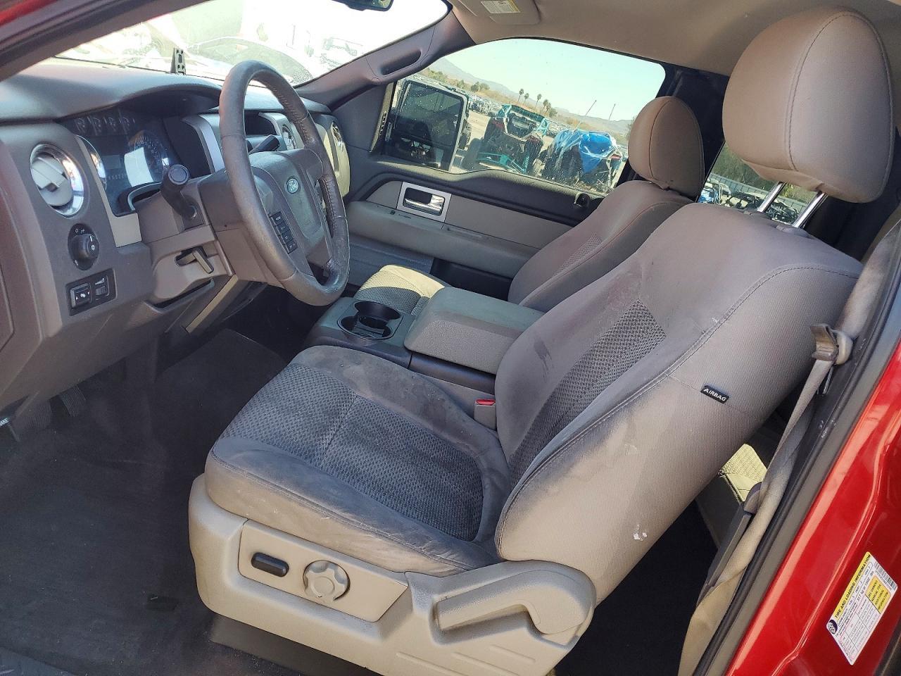 2010 Ford F150 Super Cab - Фото 7