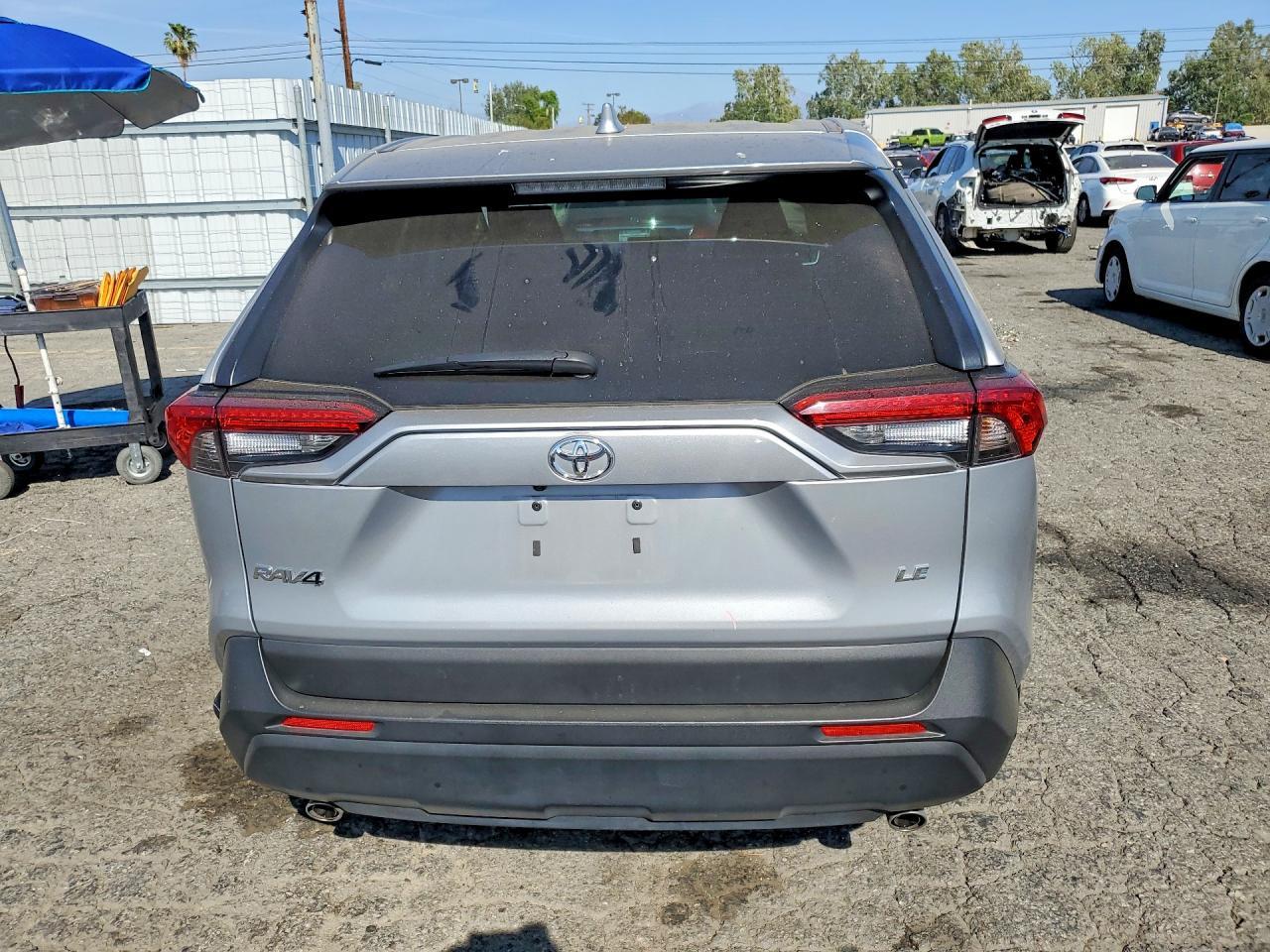 2025 Toyota Rav4 Le - Фото 6