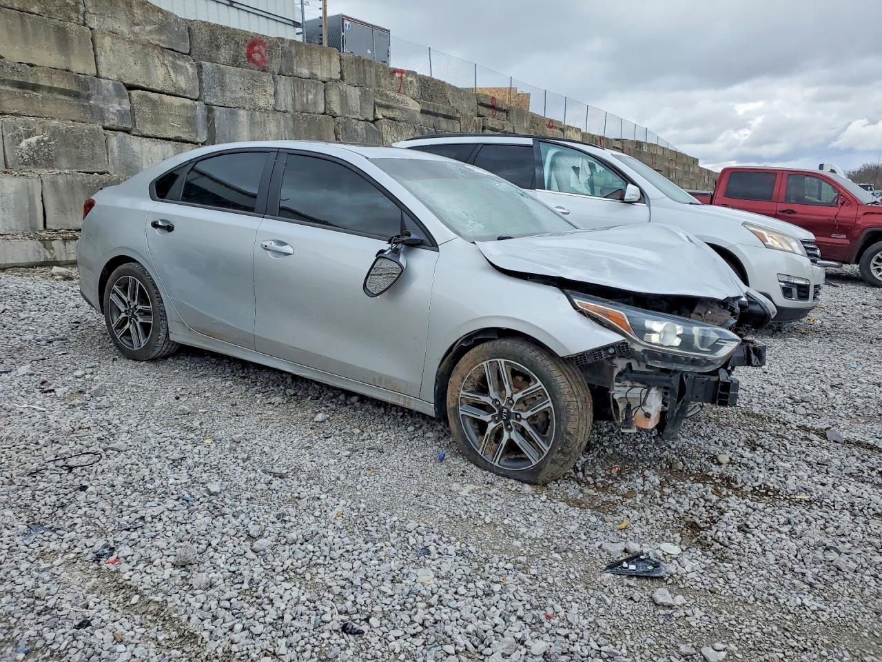 2020 Kia Forte Ex - Image 3
