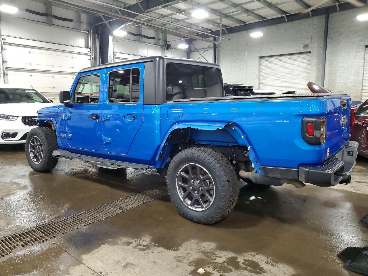 2021 Jeep Gladiator Overland - Фото 2