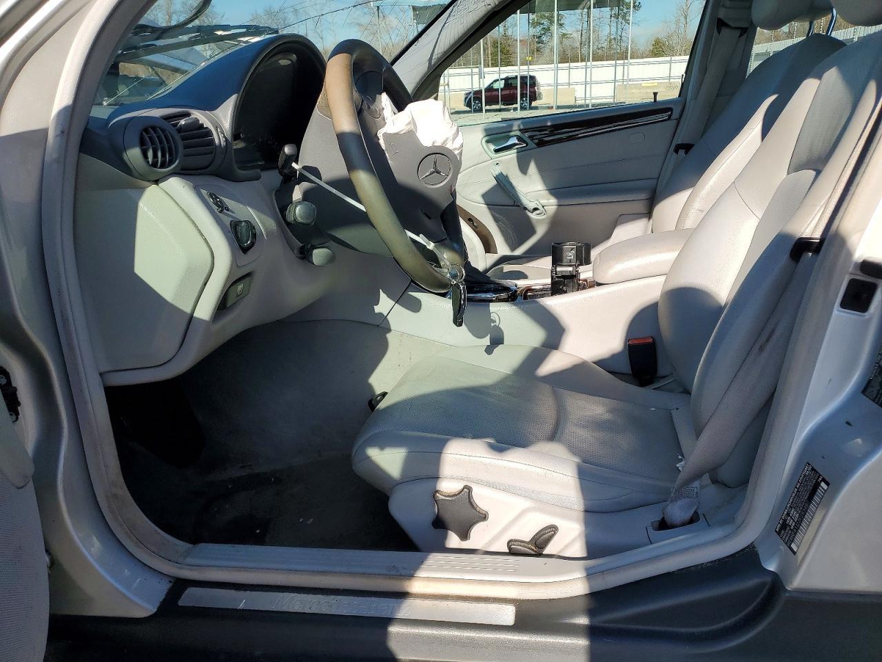 2002 Mercedes-Benz C 240 - Фото 7
