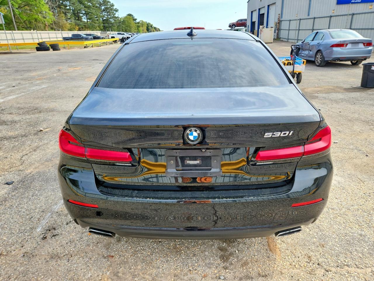 2021 BMW 530 I - Фото 5