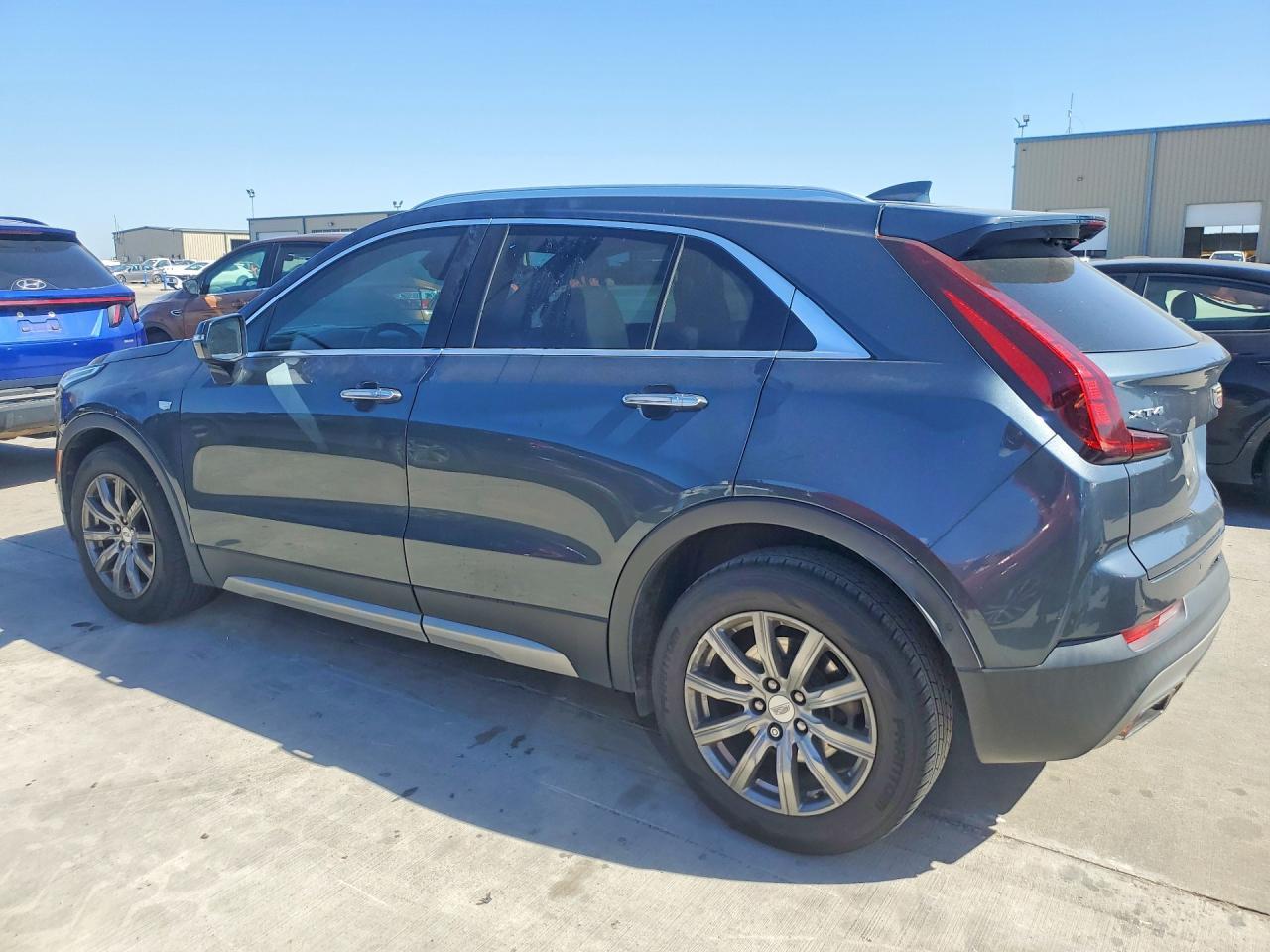 2019 Cadillac Xt4 Premium Luxury - Фото 2