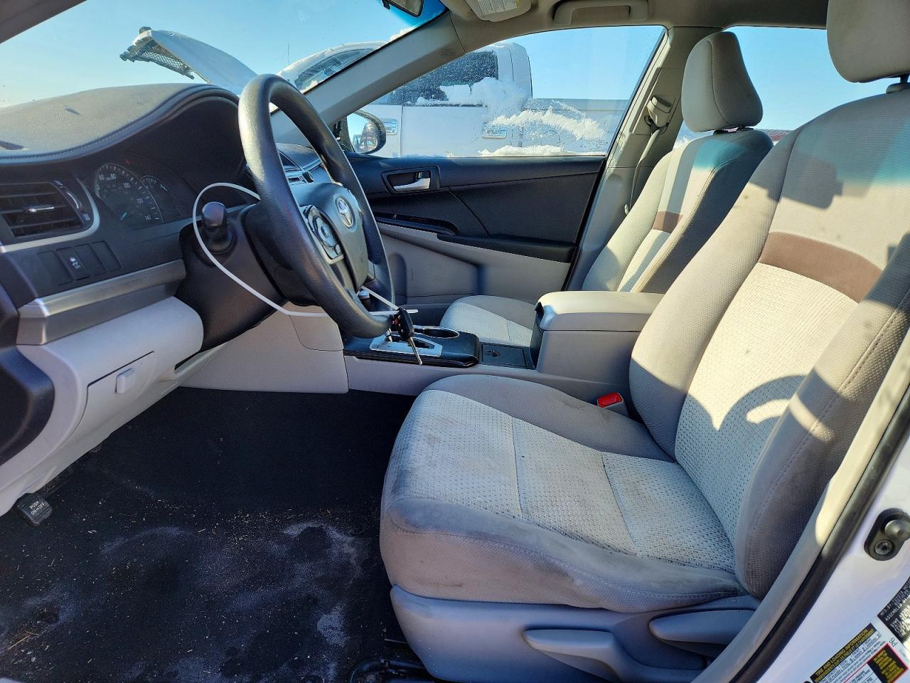 2012 Toyota Camry Le - Image 7