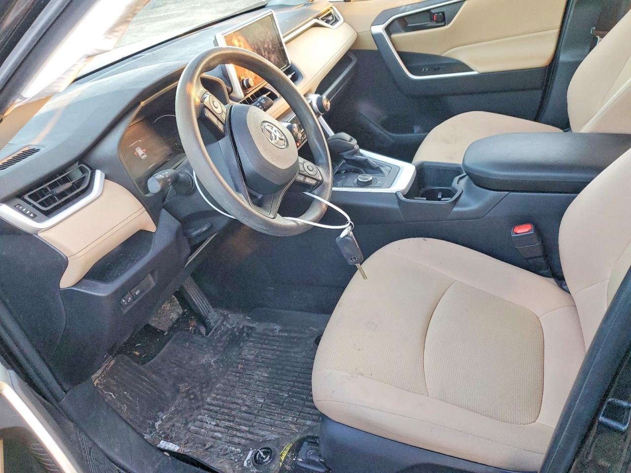 2024 Toyota Rav4 Le - Image 7