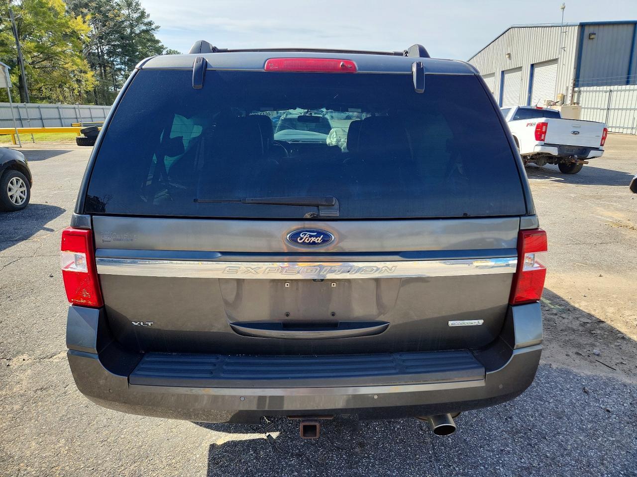 2017 Ford Expedition Xlt - Фото 6