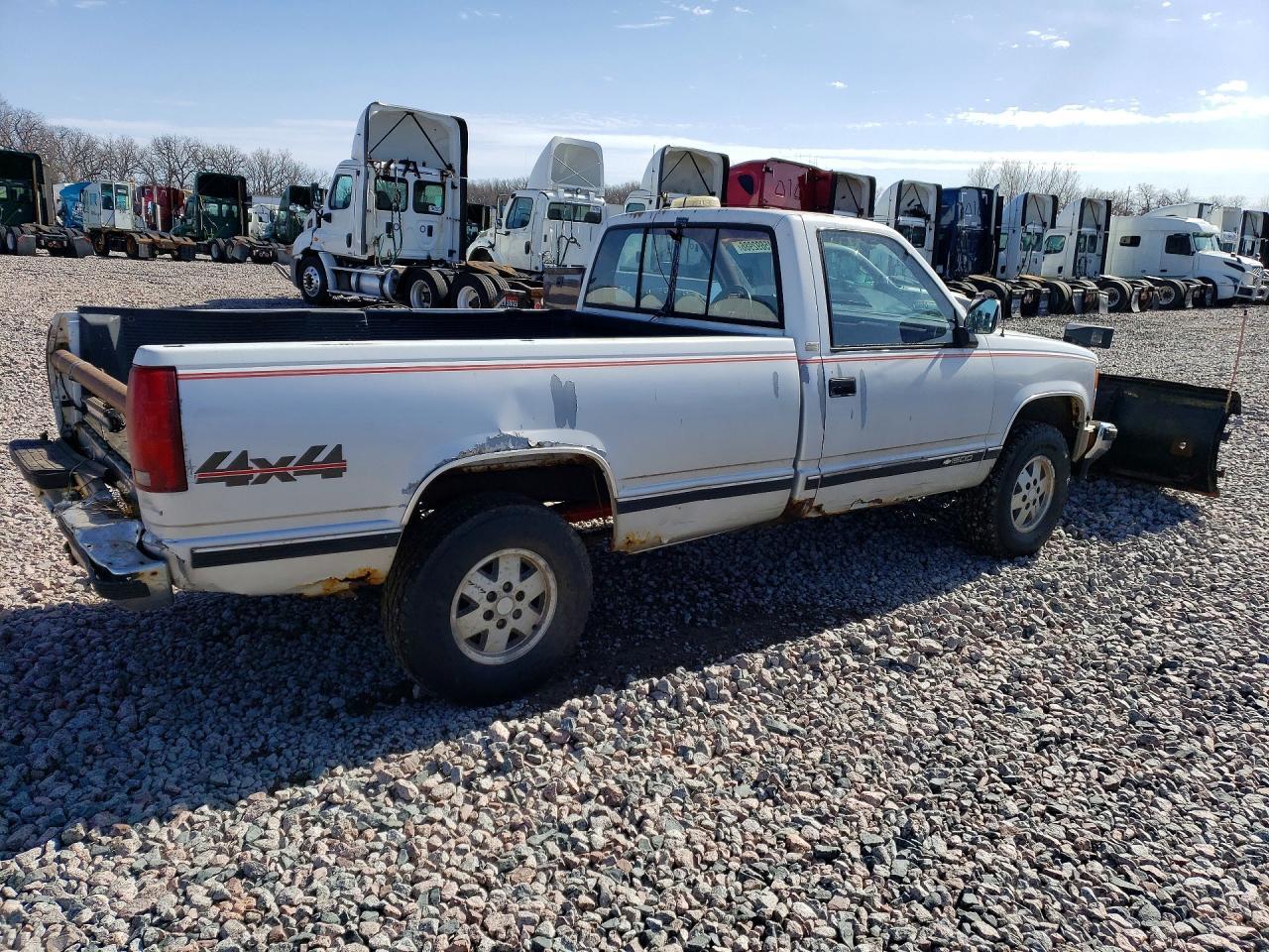 1988 Chevrolet Gmt-400 K1500 - Фото 3