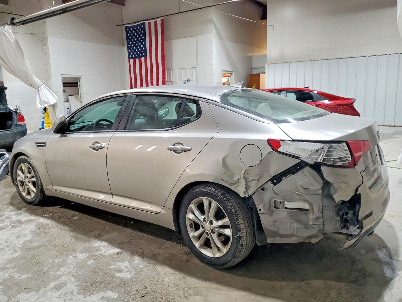 2012 Kia Optima - Image 2