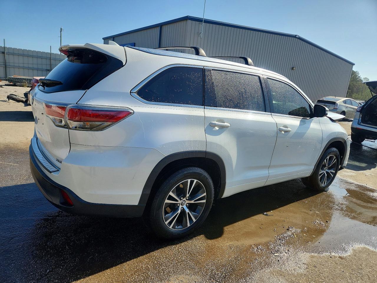 2016 Toyota Highlander Xle - Фото 3