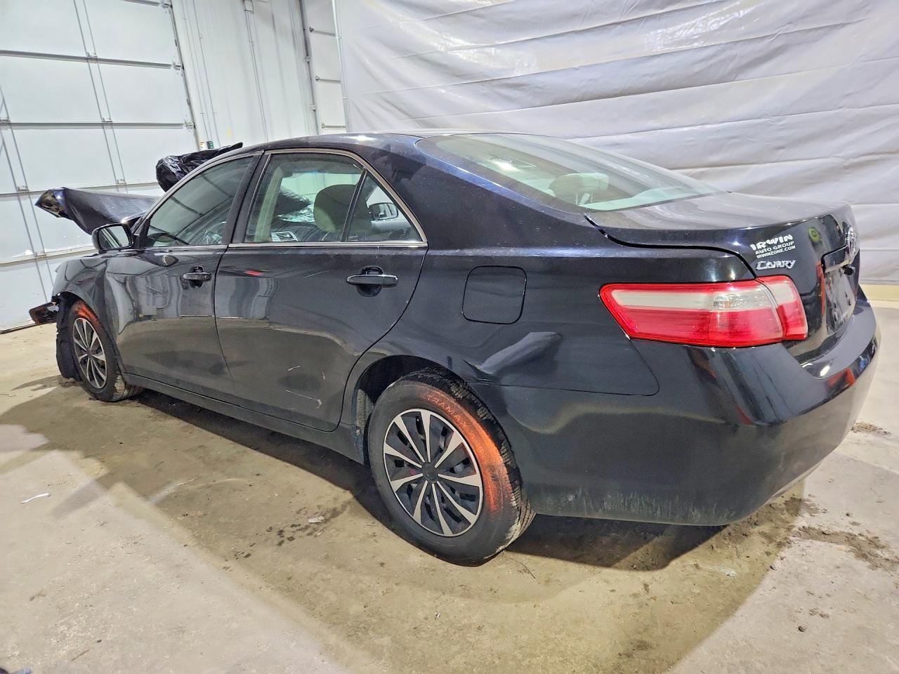 2009 Toyota Camry Base - Фото 2