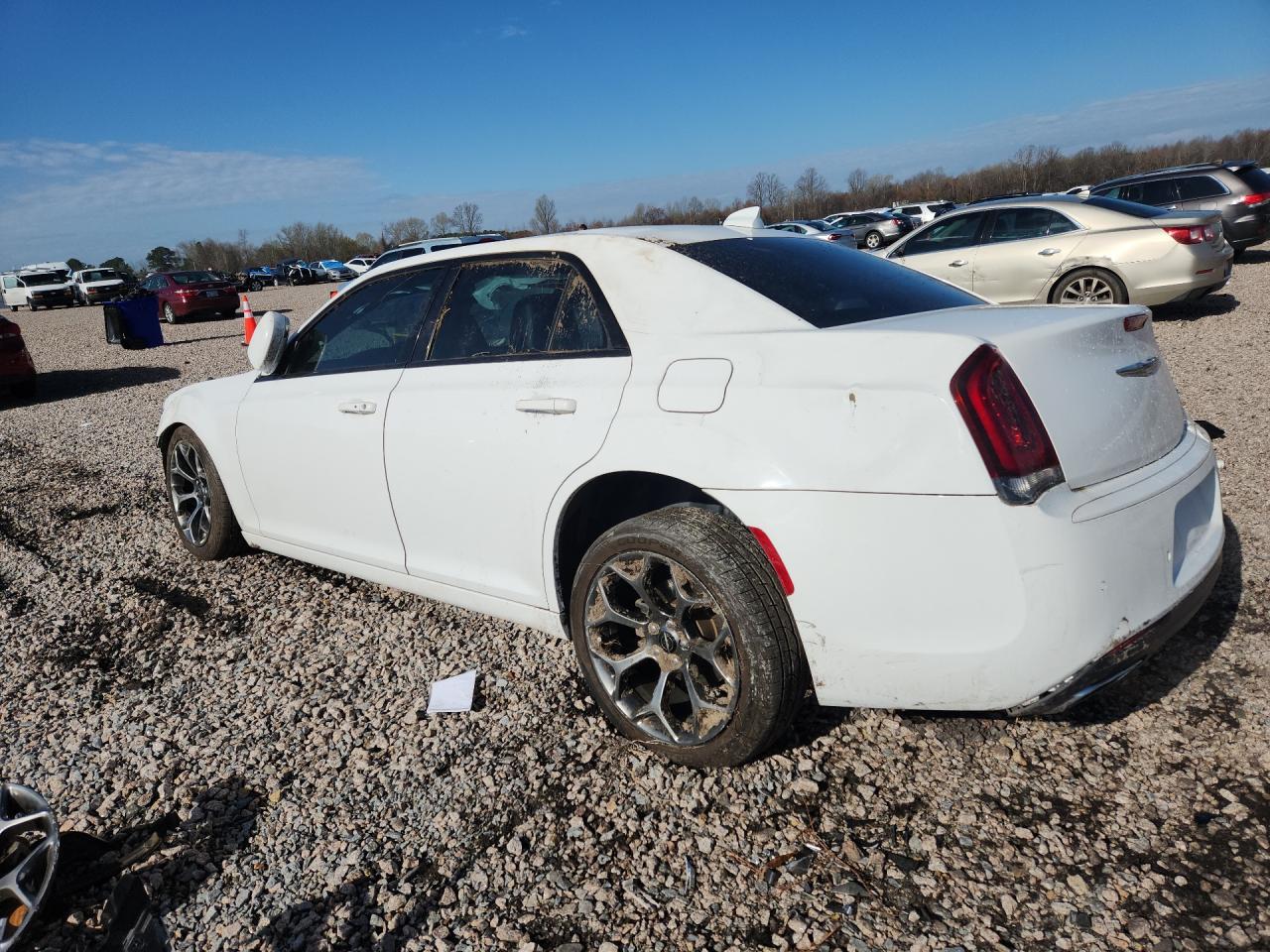 2017 Chrysler 300 S - Фото 2
