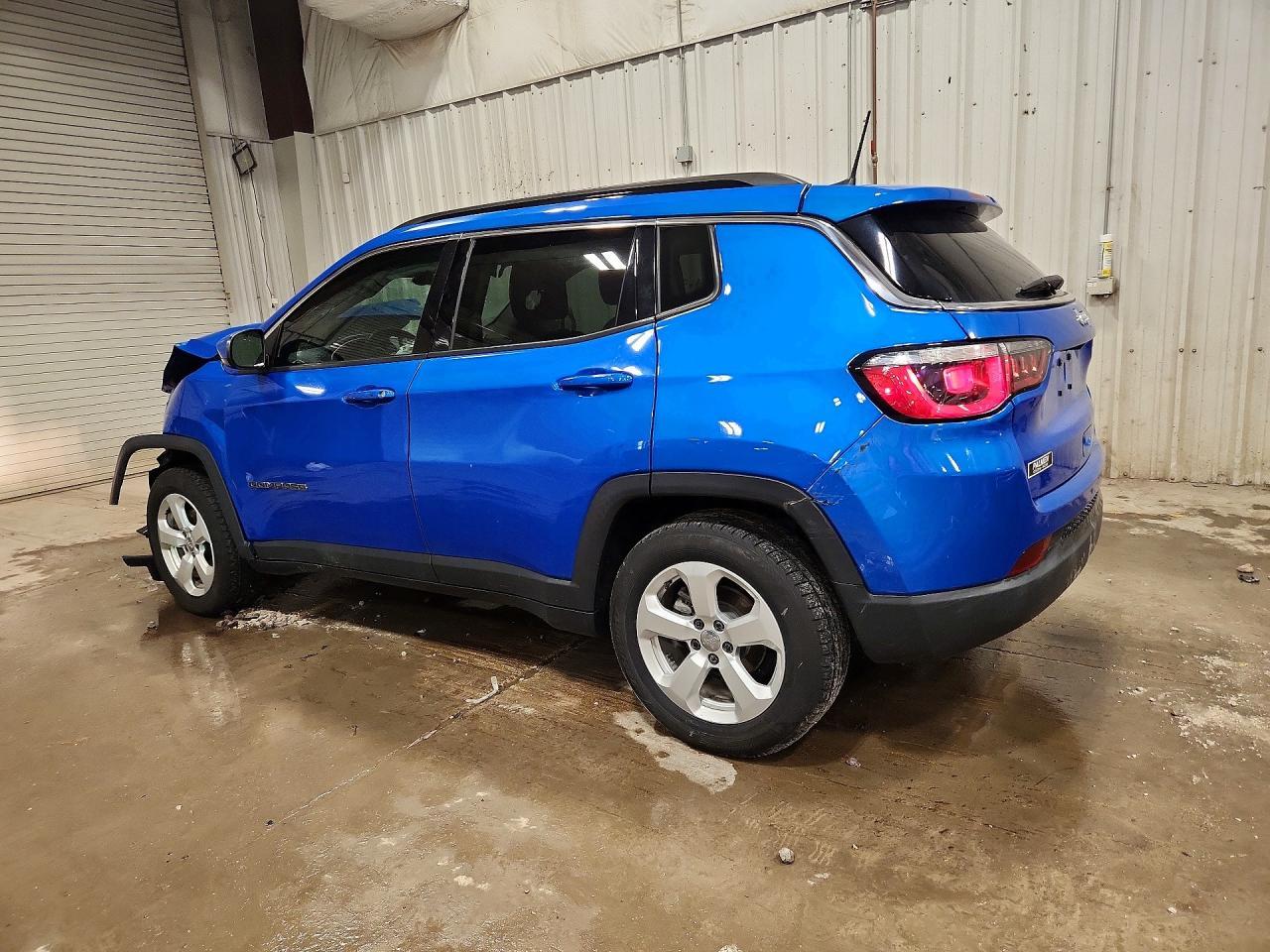 2018 Jeep Compass Latitude - Фото 2