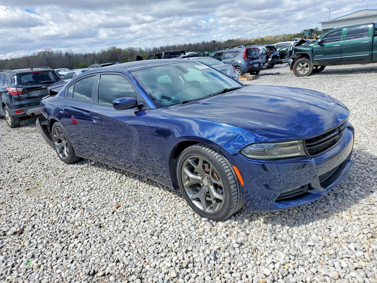 2015 Dodge Charger Sxt - Фото 4