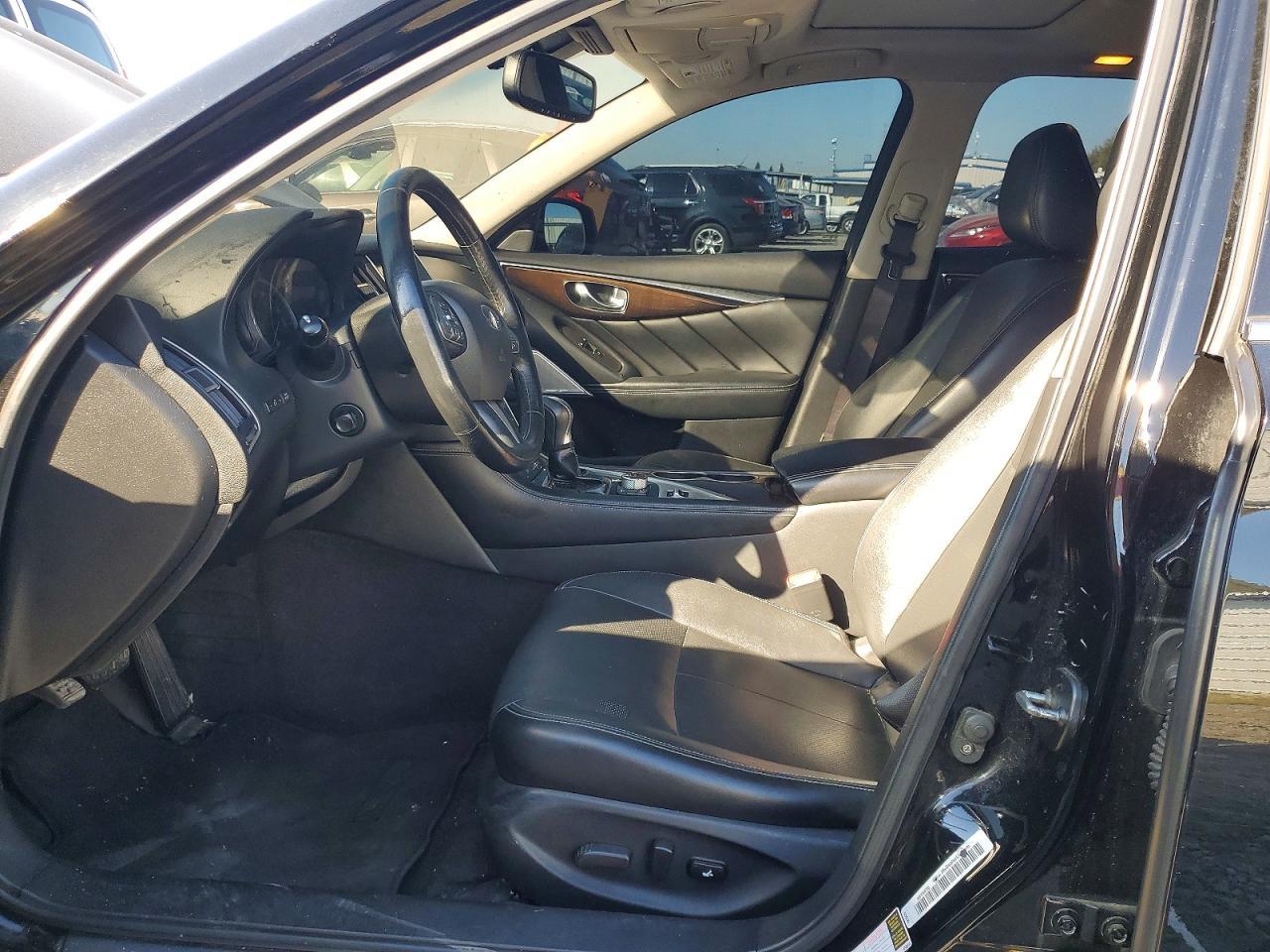 2017 Infiniti Q50 3.0T Premium - Фото 7