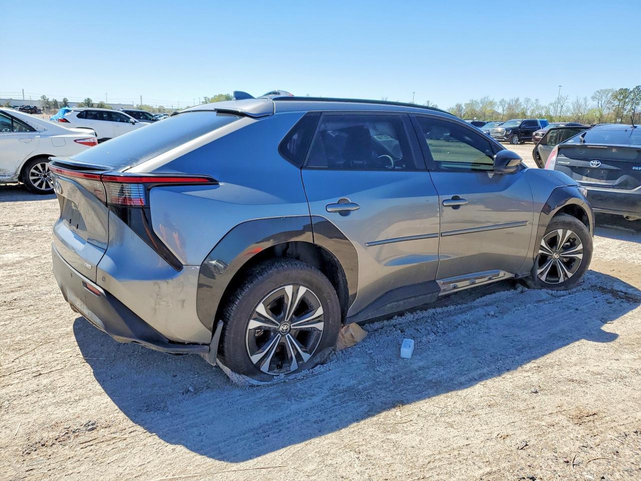 2024 Toyota Bz4X Xle - Фото 3