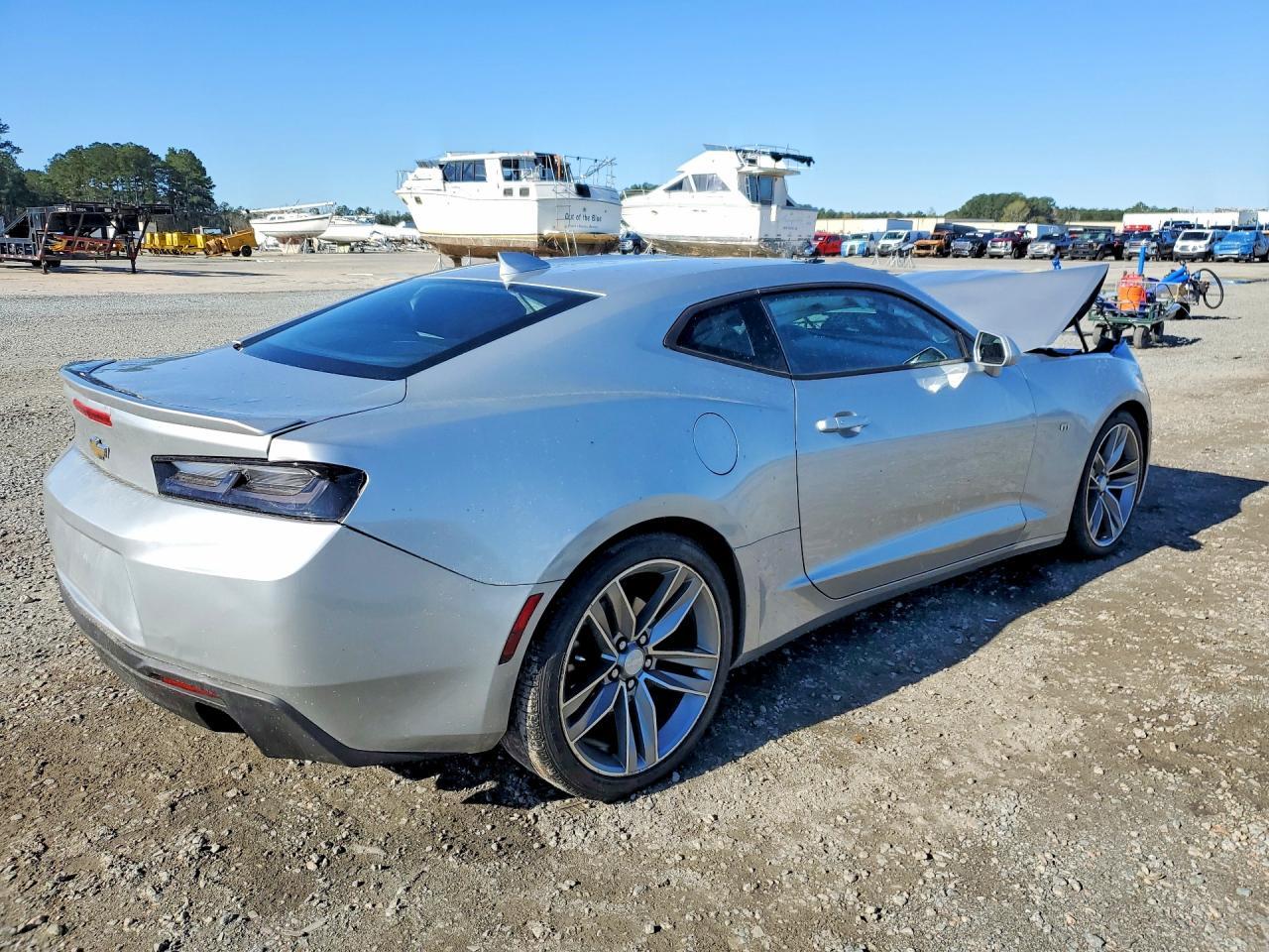 2017 Chevrolet Camaro Lt - Фото 3