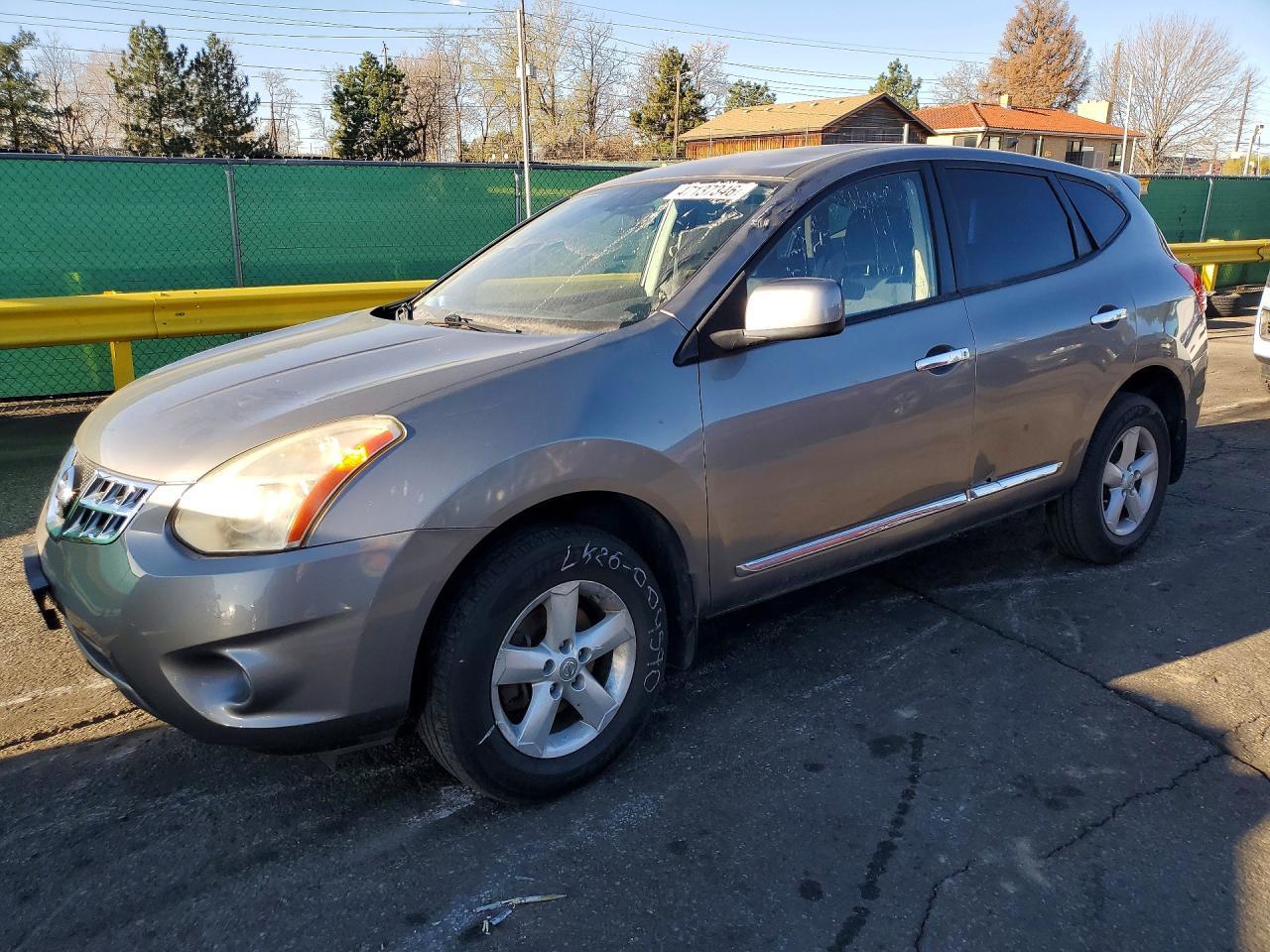 2013 Nissan Rogue S