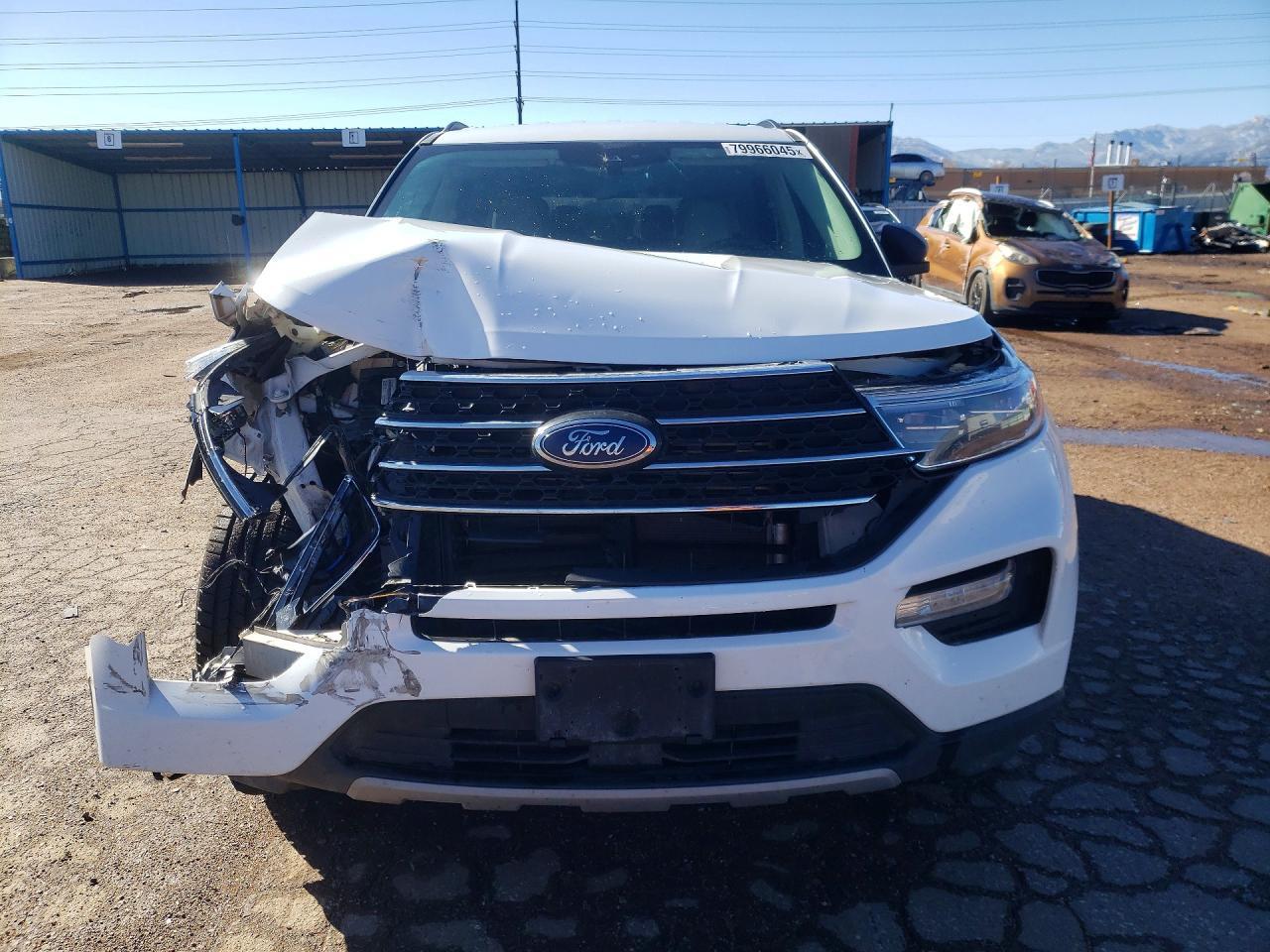 2023 Ford Explorer Xlt - Фото 5