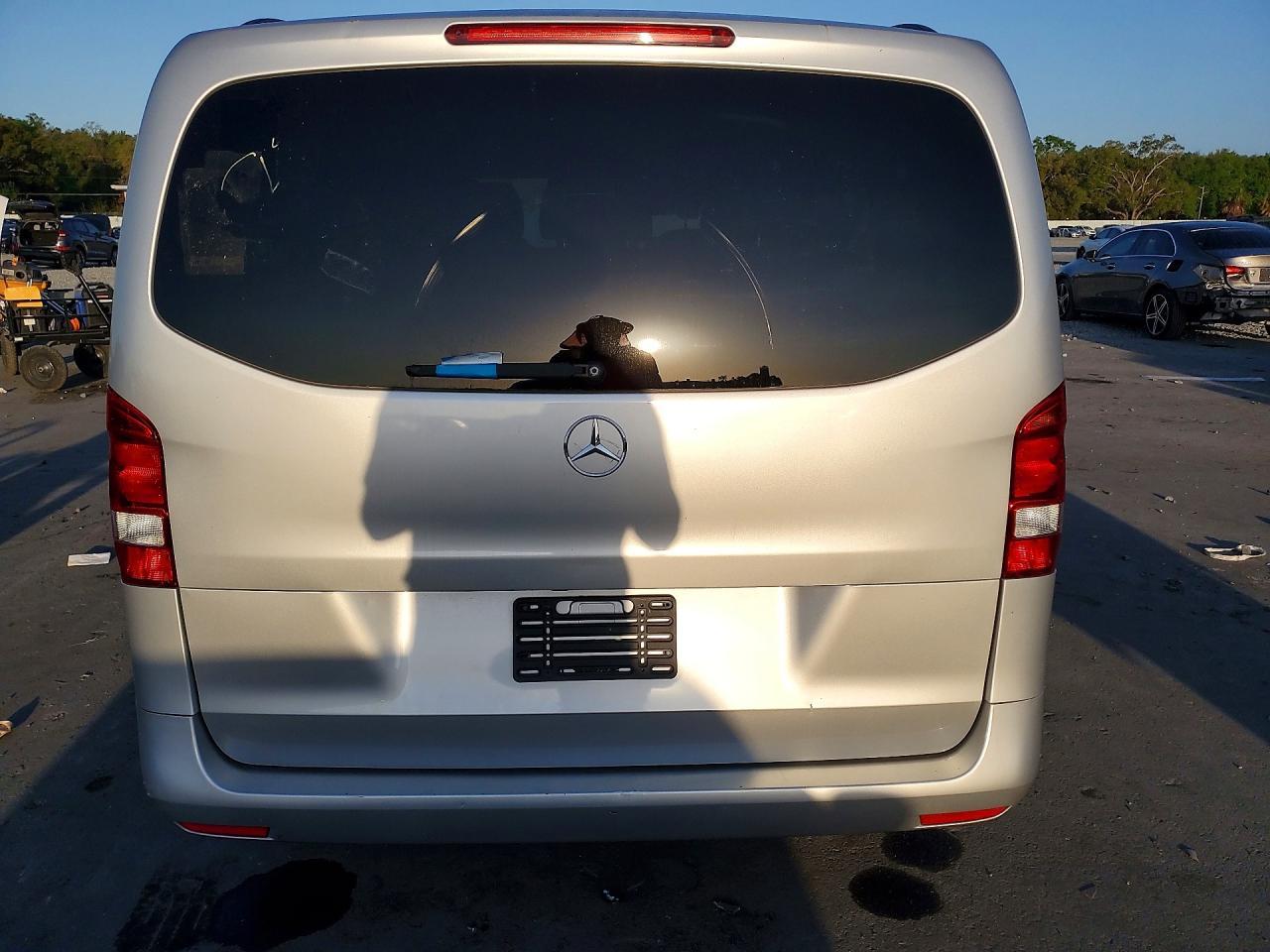 2016 Mercedes-Benz Metris - Фото 6