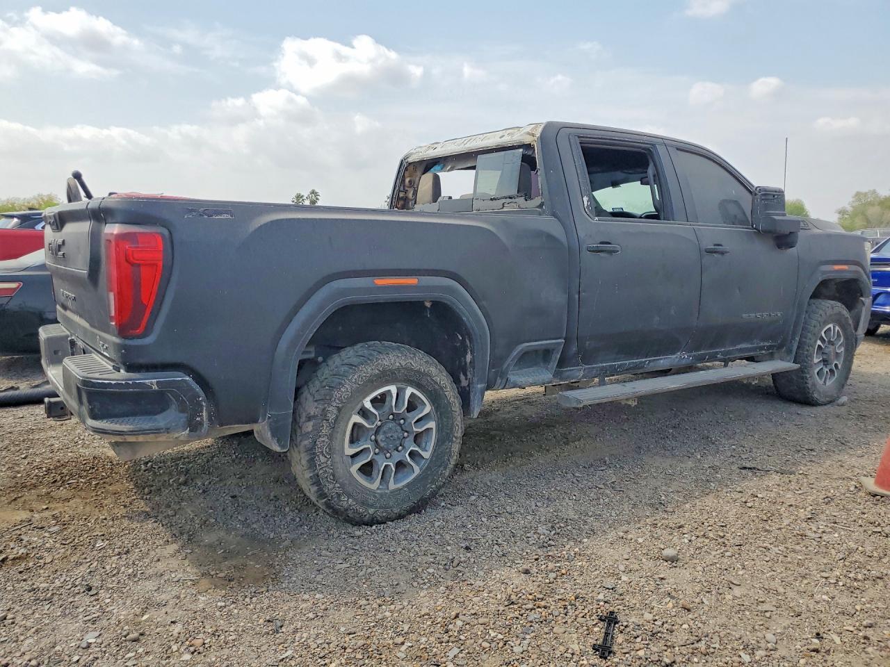 2022 GMC Sierra K2500 Slt - Фото 3