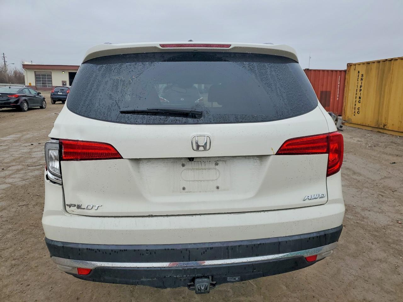2017 Honda Pilot Touring - Image 6