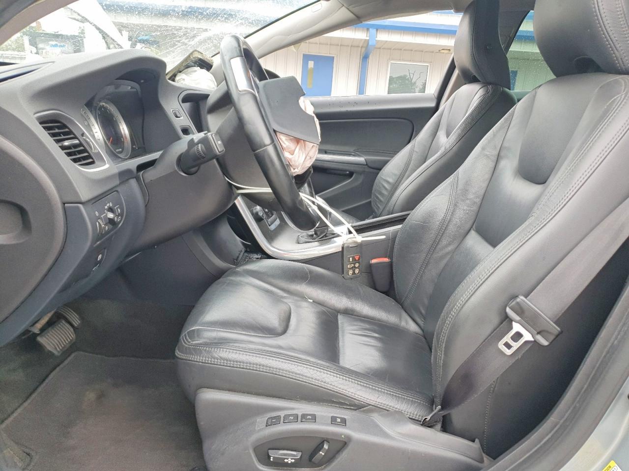 2013 Volvo S60 T5 - Image 7