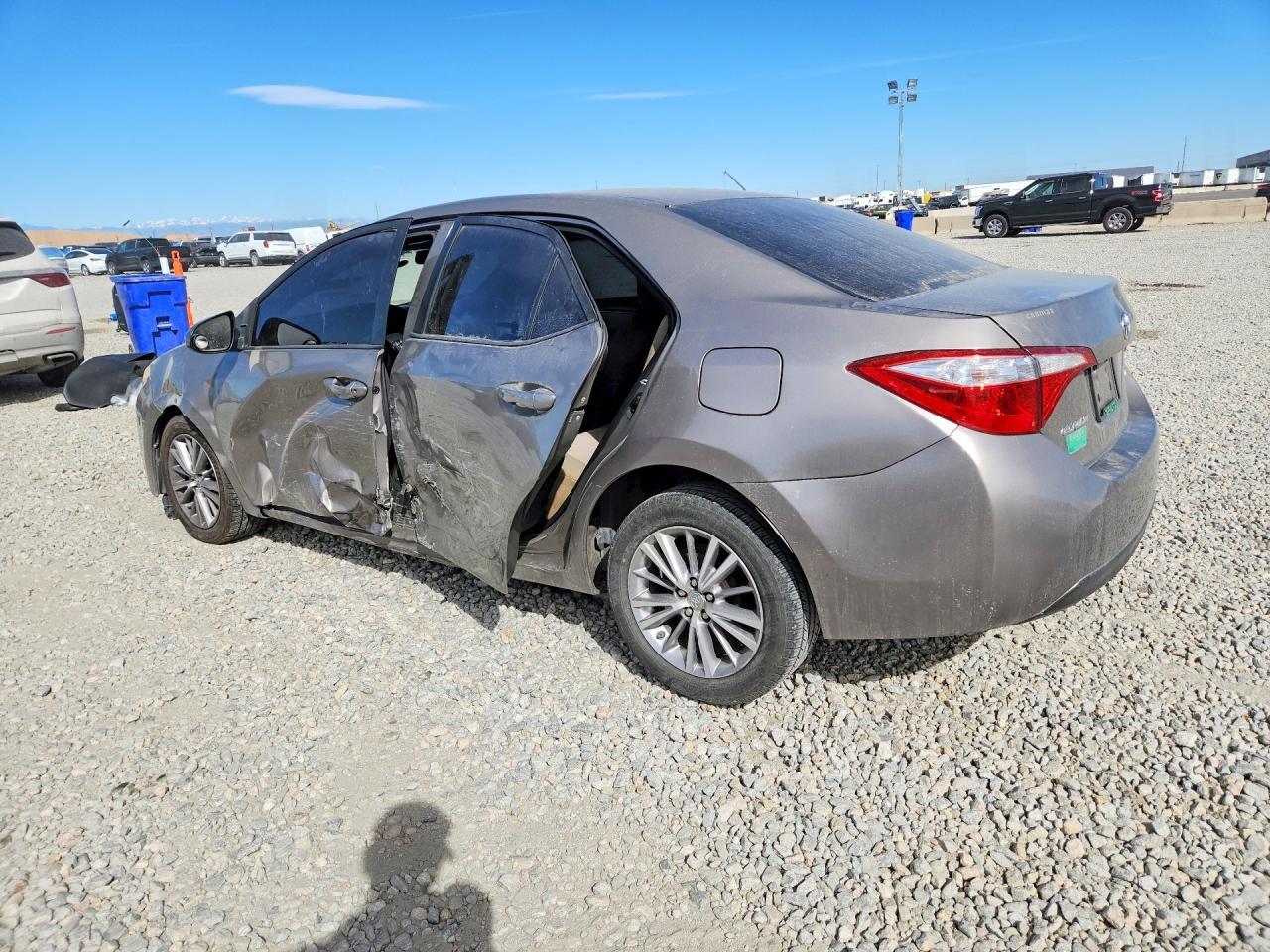 2015 Toyota Corolla Le Plus - Image 2