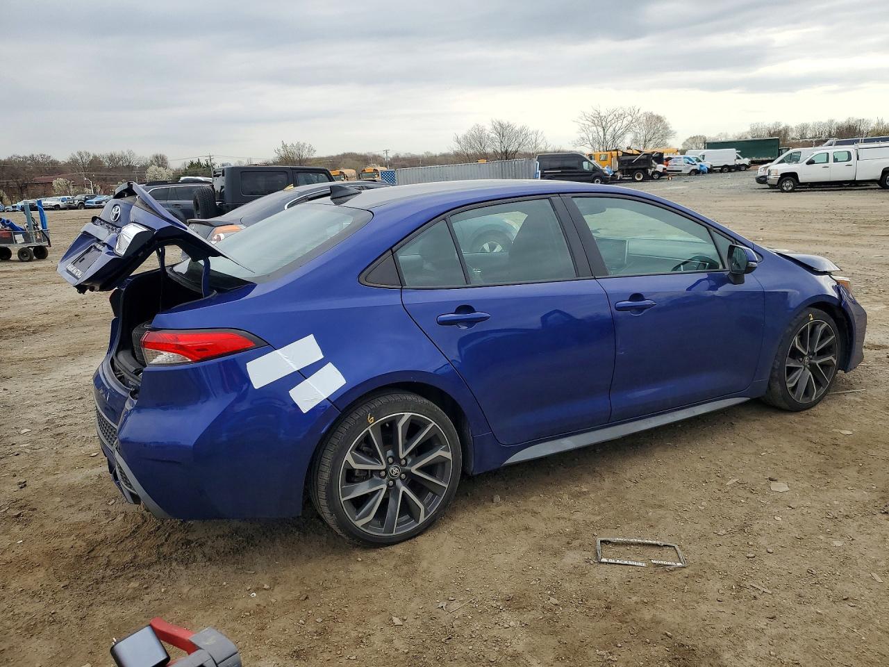 2021 Toyota Corolla Se - Image 3