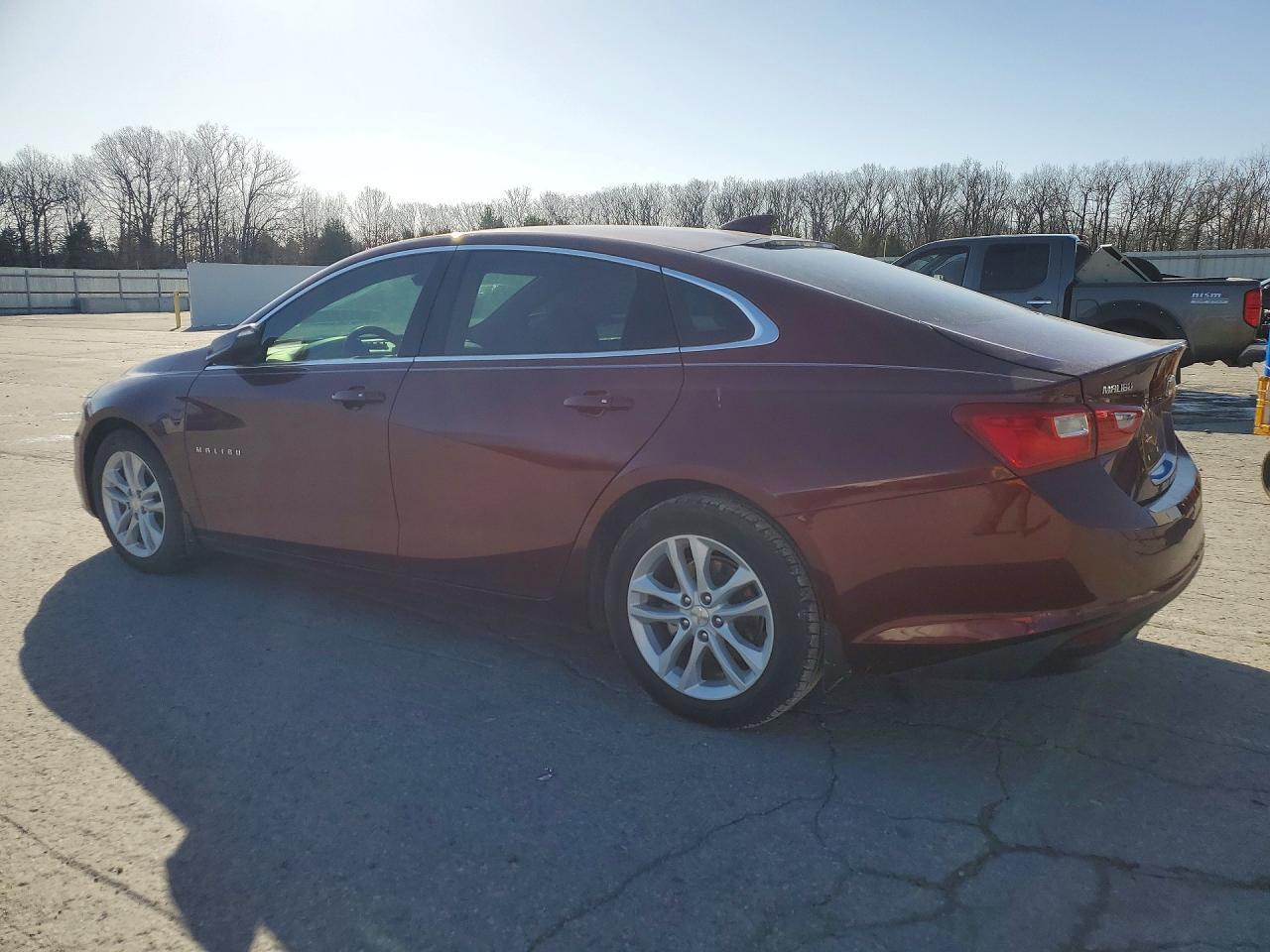 2016 Chevrolet Malibu Hybrid - Image 2