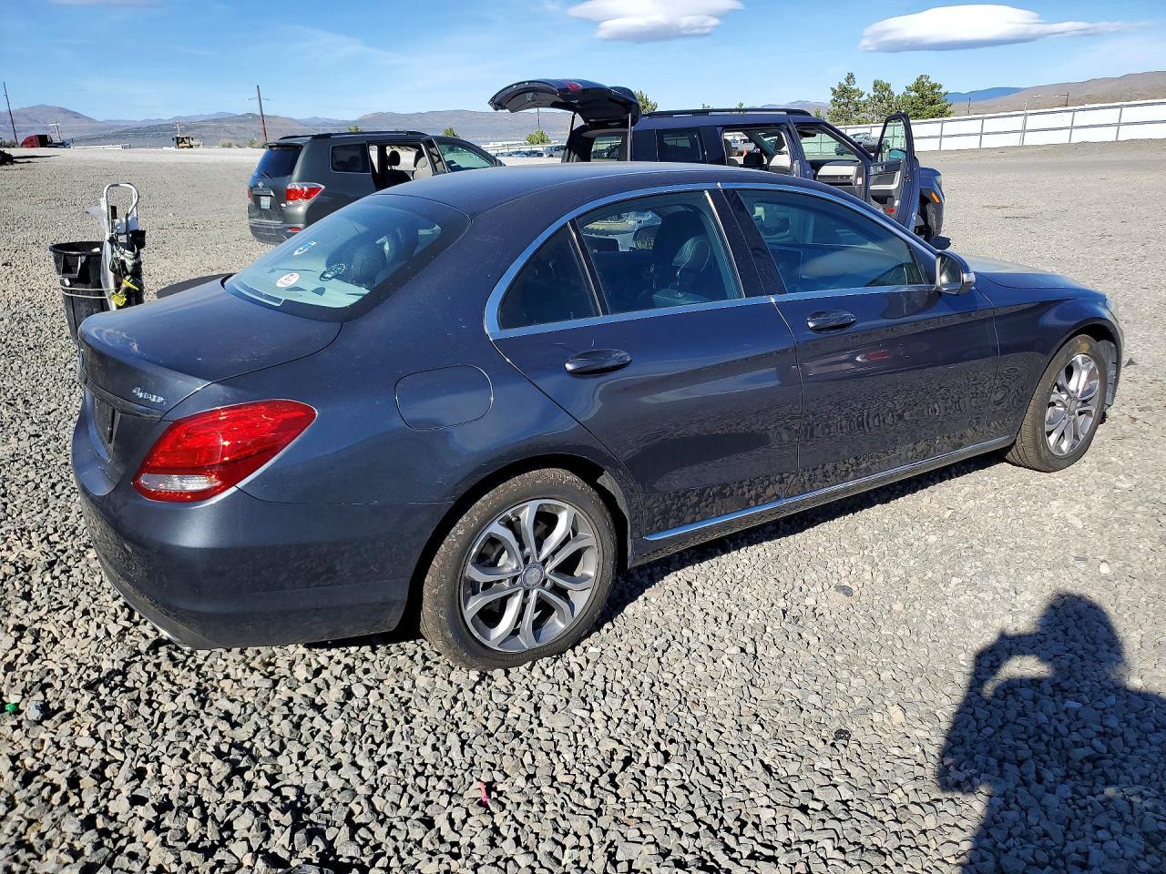 2015 Mercedes-Benz C 300 4Matic - Фото 3