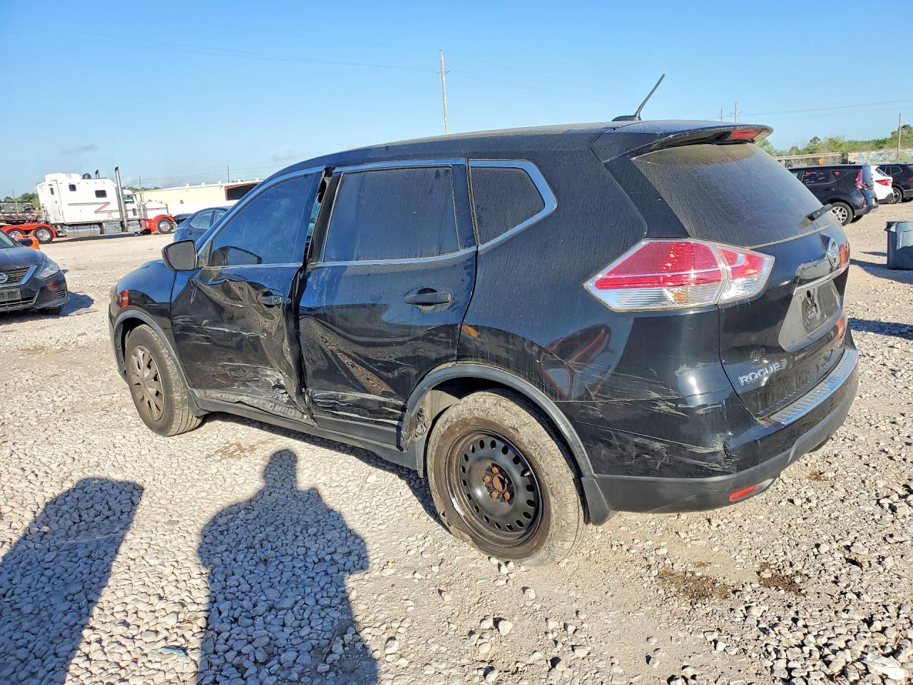 2016 Nissan Rogue S - Фото 2
