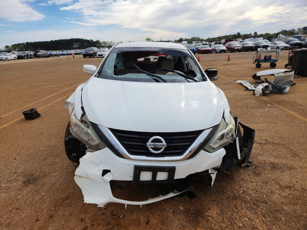 2017 Nissan Altima 2.5 S - Image 5