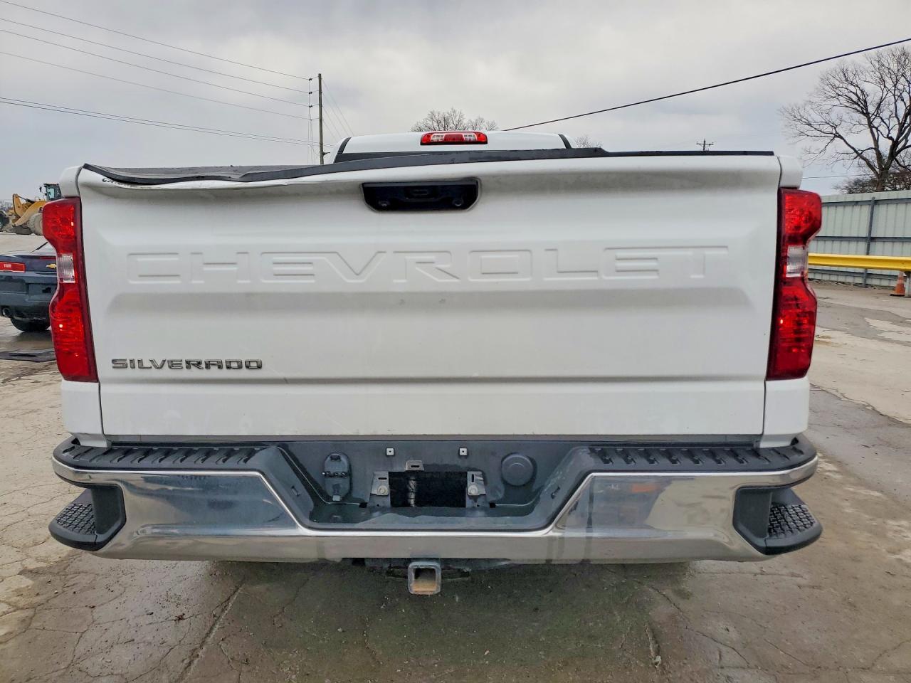 2024 Chevrolet Silverado C1500 - Image 6