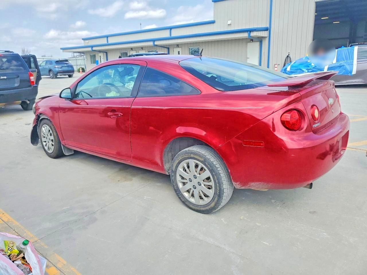 2010 Chevrolet Cobalt Ls - Фото 2