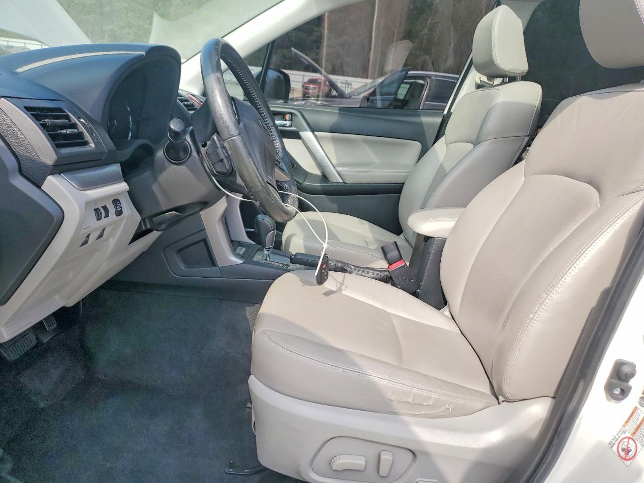 2014 Subaru Forester 2.5I Touring - Image 7