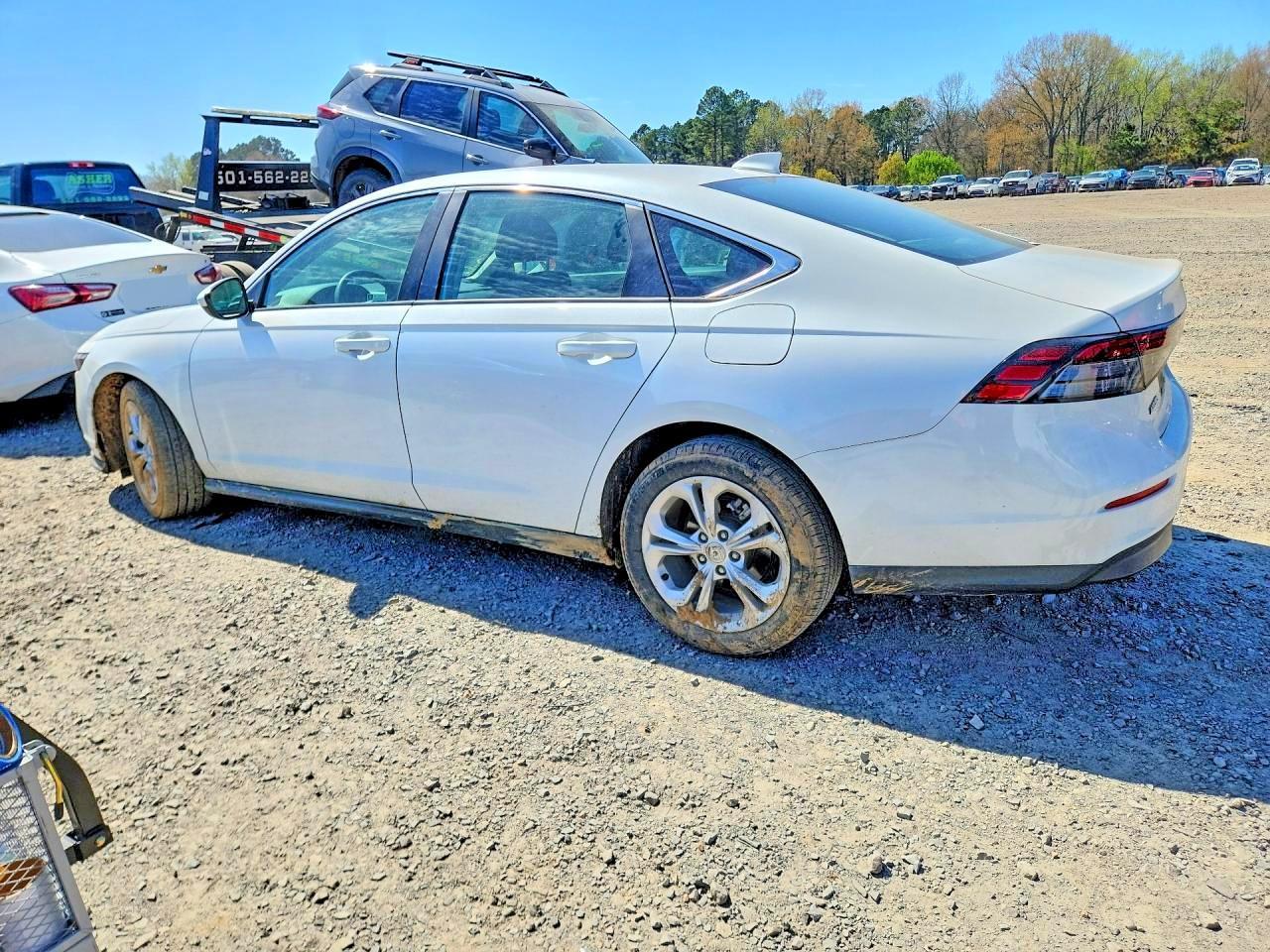 2025 Honda Accord Lx - Фото 2