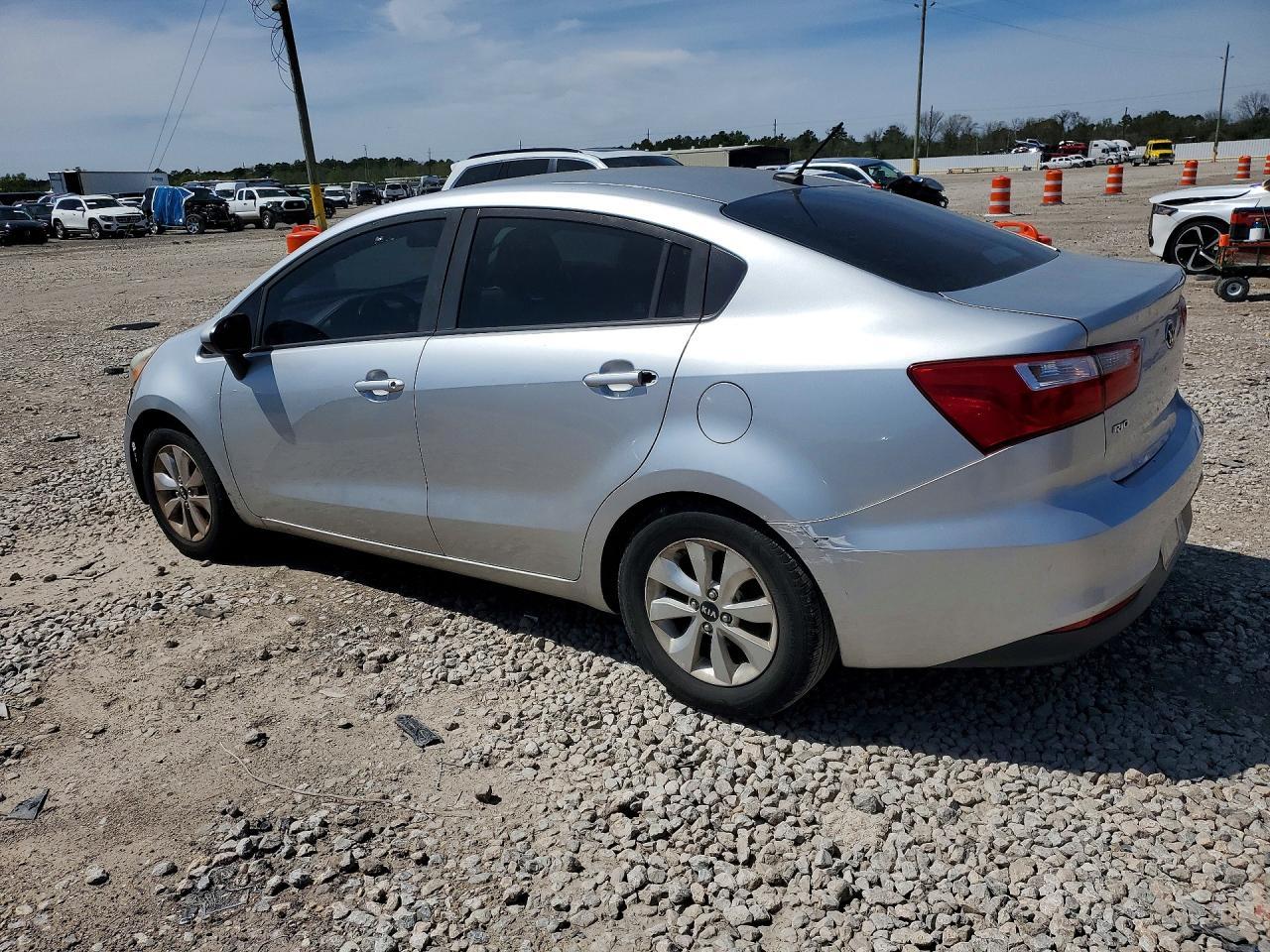 2017 Kia Rio Lx - Фото 2