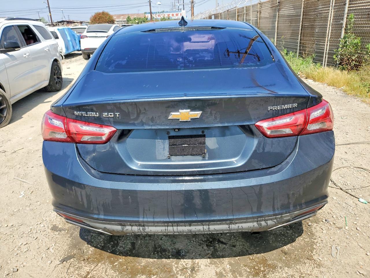 2020 Chevrolet Malibu Premier - Image 6