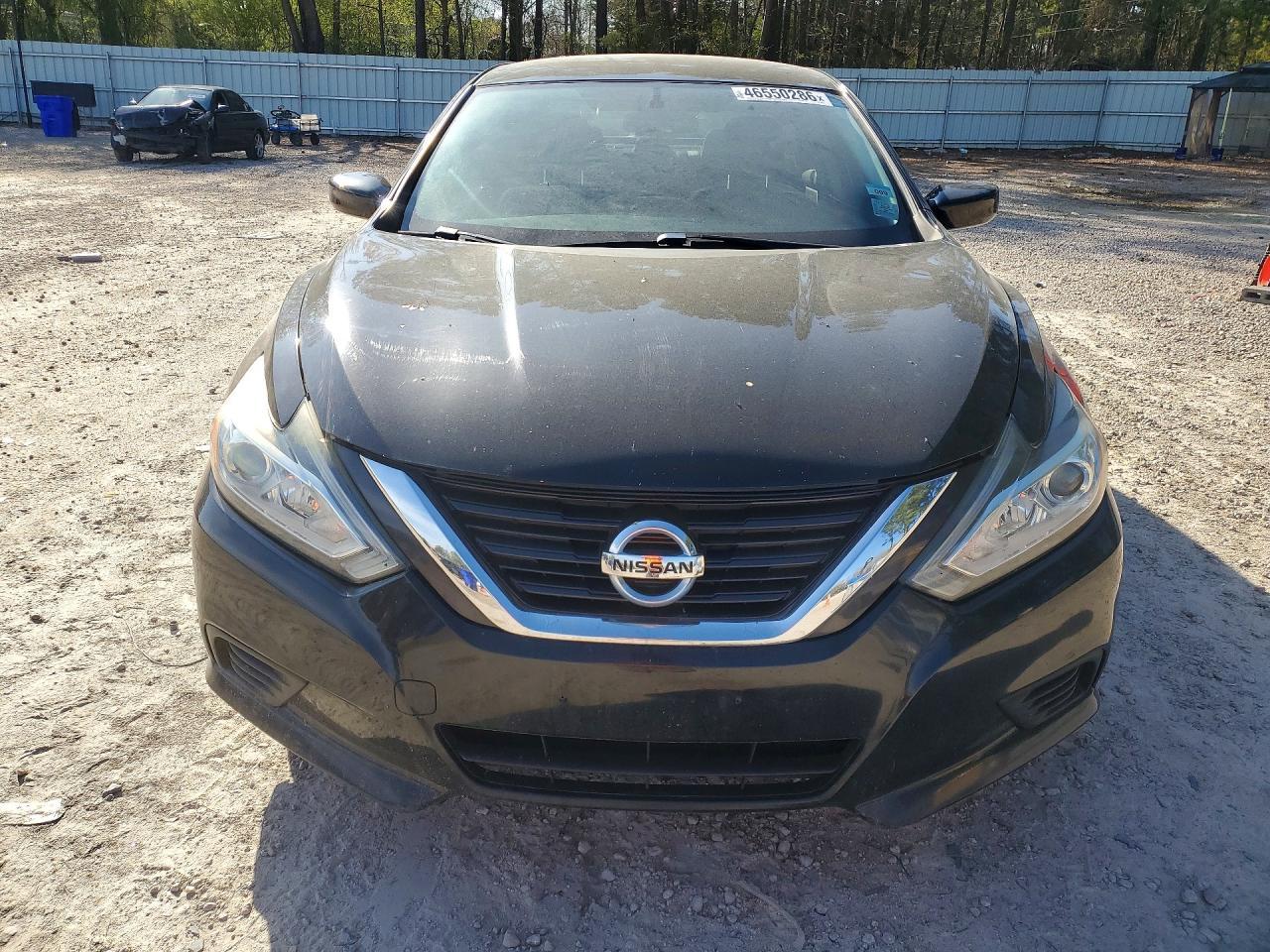 2016 Nissan Altima 2.5 S - Image 5