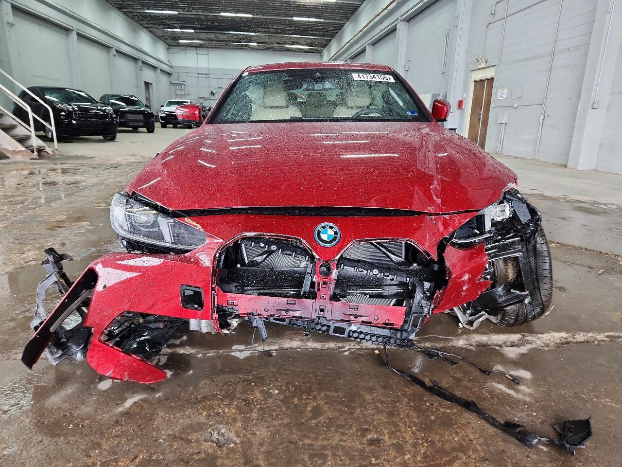 2025 BMW I4 xDrive 40 - Image 5