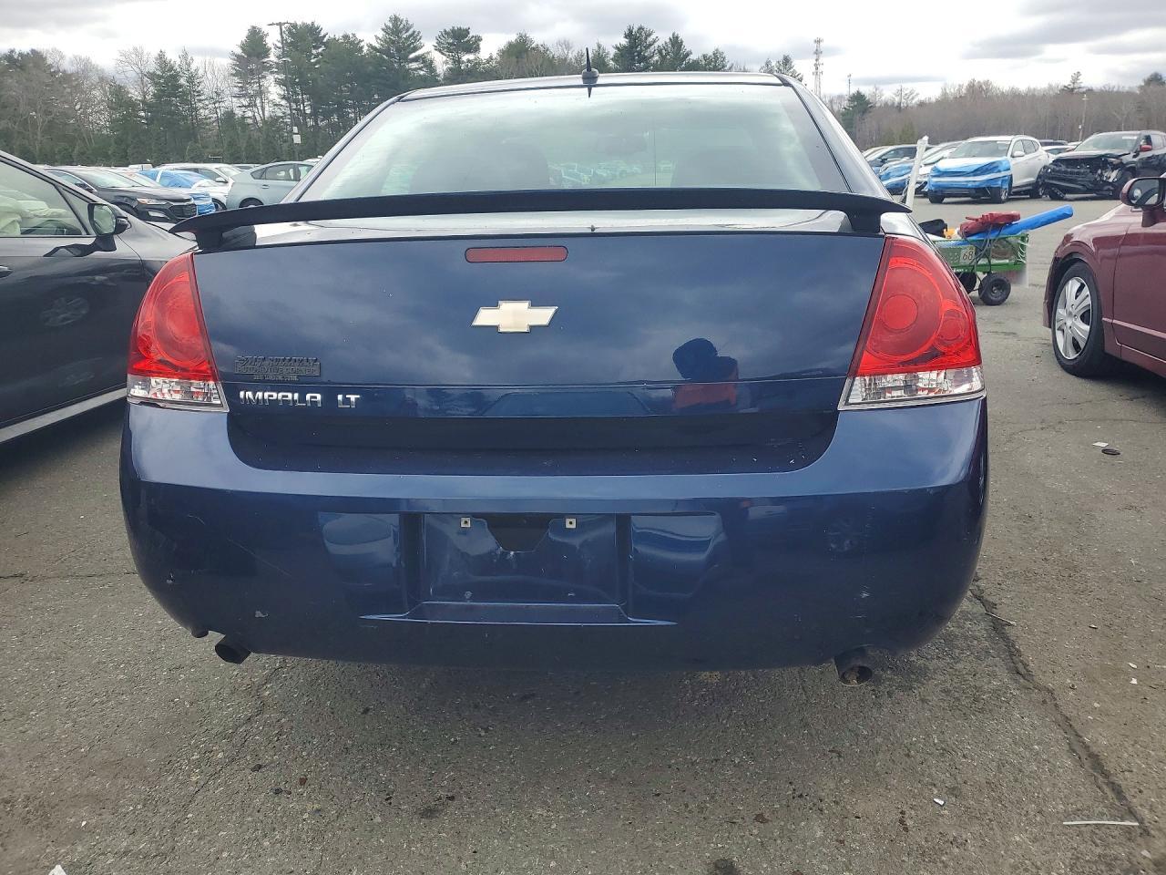 2012 Chevrolet Impala Lt - Image 6