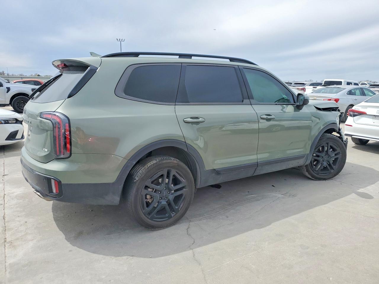 2025 Kia Telluride Ex X-Line - Image 3