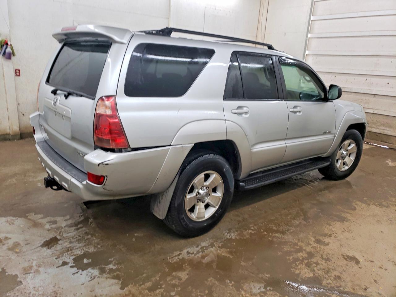 2004 Toyota 4Runner Sr5 - Image 3