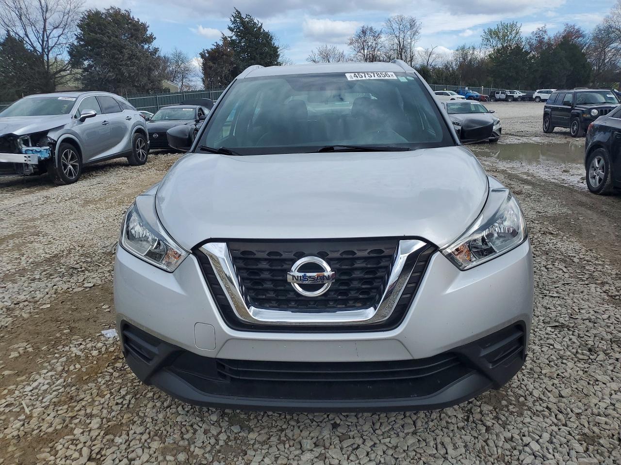 2019 Nissan Kicks S - Фото 5