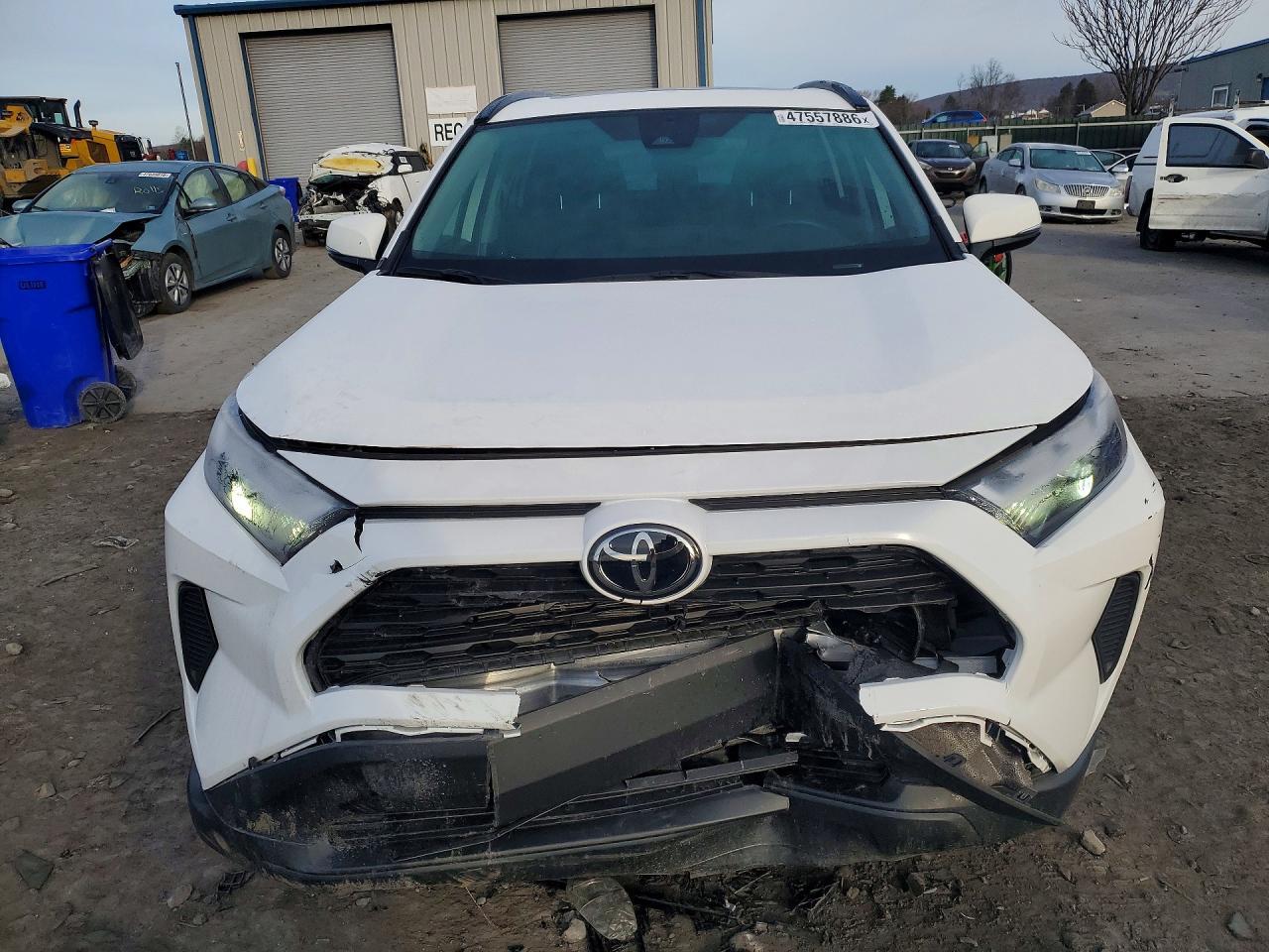2024 Toyota Rav4 Xle - Image 5