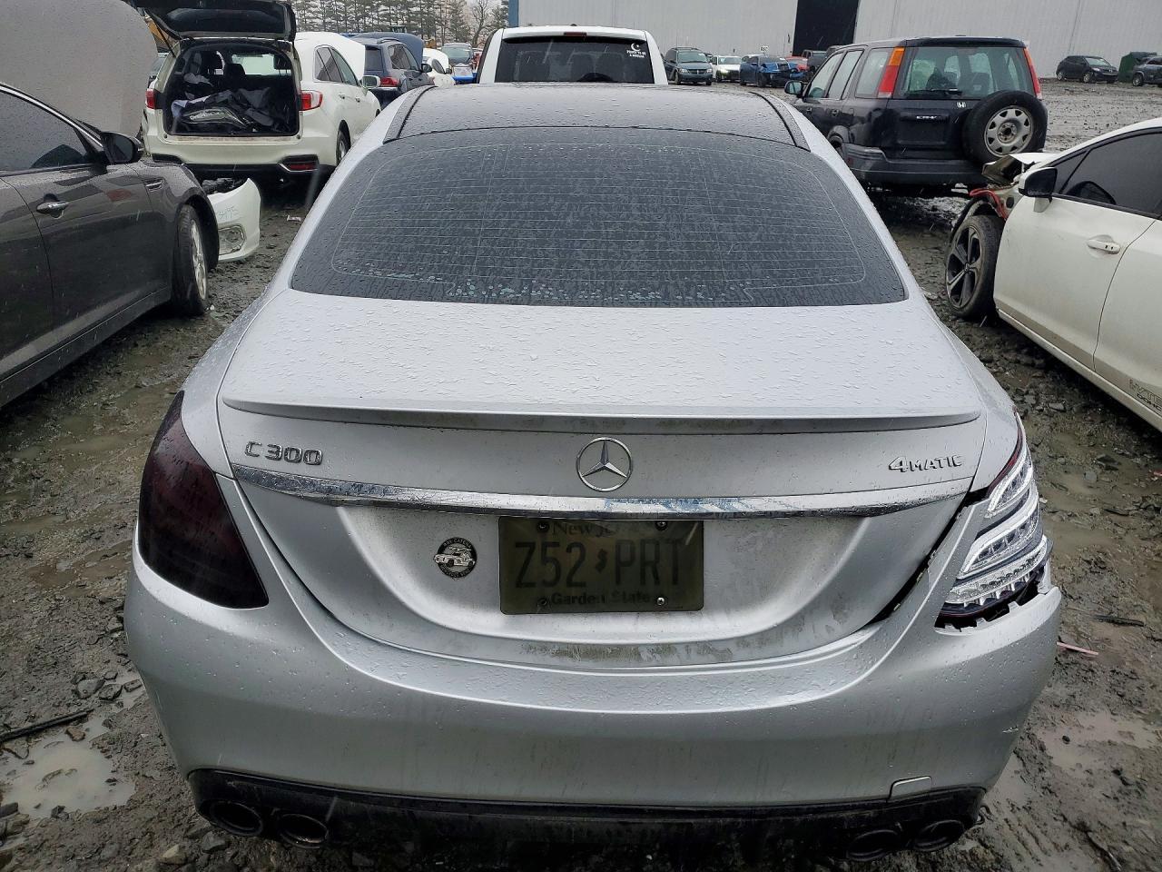 2018 Mercedes-Benz C 300 4Matic - Фото 6