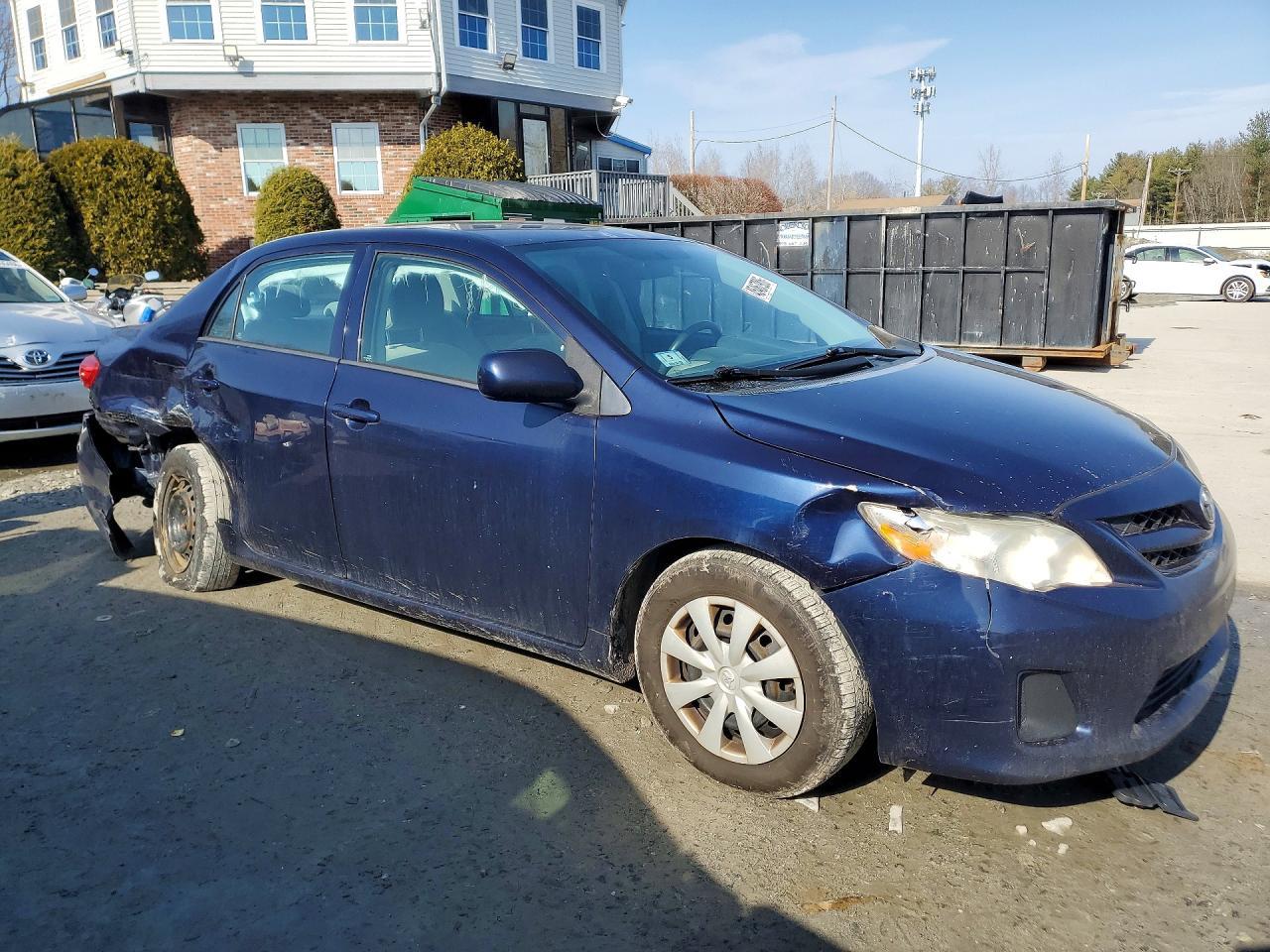 2012 Toyota Corolla L - Фото 4